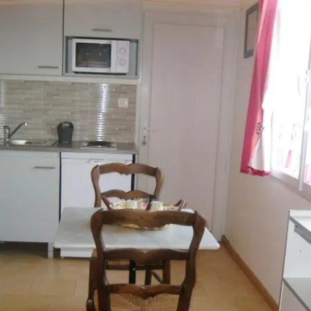 アパート Studio Avec Jardin Clos Et Wifi A Charente Tonnay-Charente